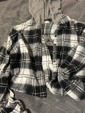 SO Black and White Plaid Hooded Shirt Jacket